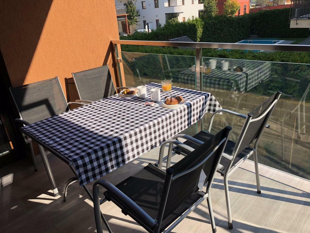 שיופוק Nice Wellness Apartman מראה חיצוני תמונה